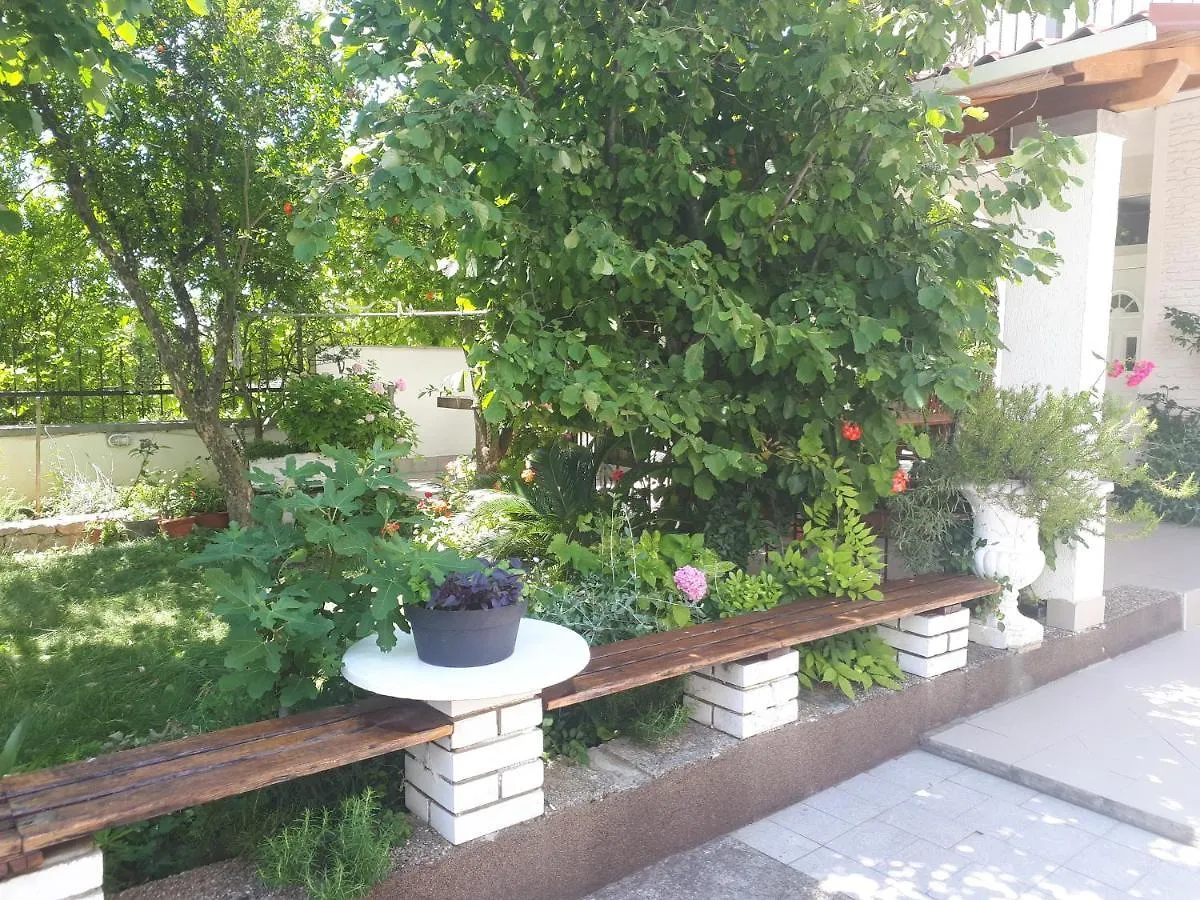 Apartment Starigrad 11848A