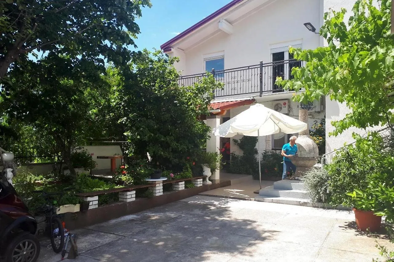 Apartment Starigrad 11848A