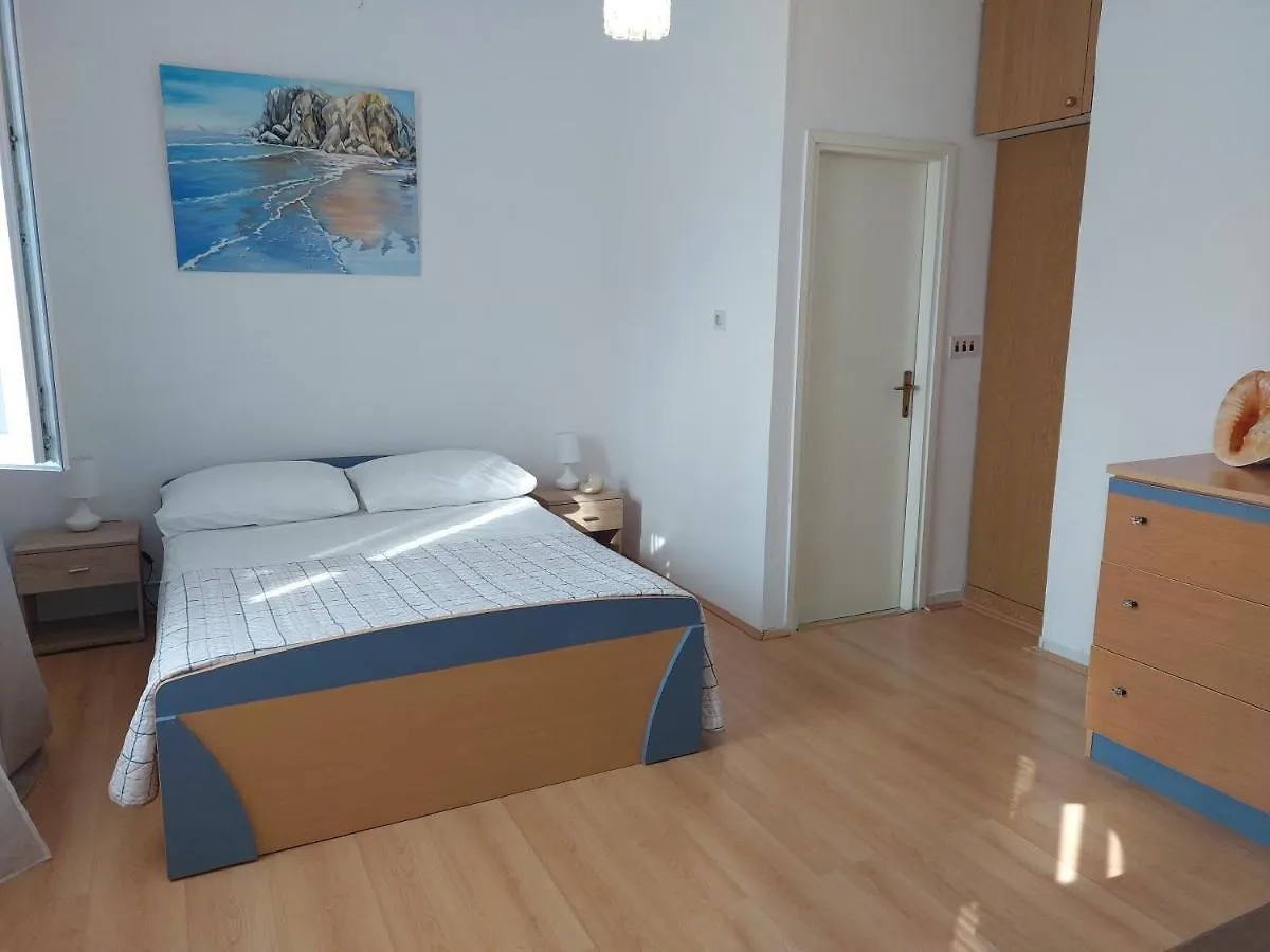 Apartment Starigrad 11848A